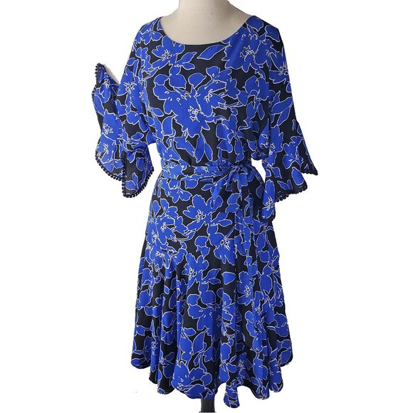 Neiman Marcus Dresses & Skirts - Neiman Marcus blue floral ruffled belted flirty dress, 6